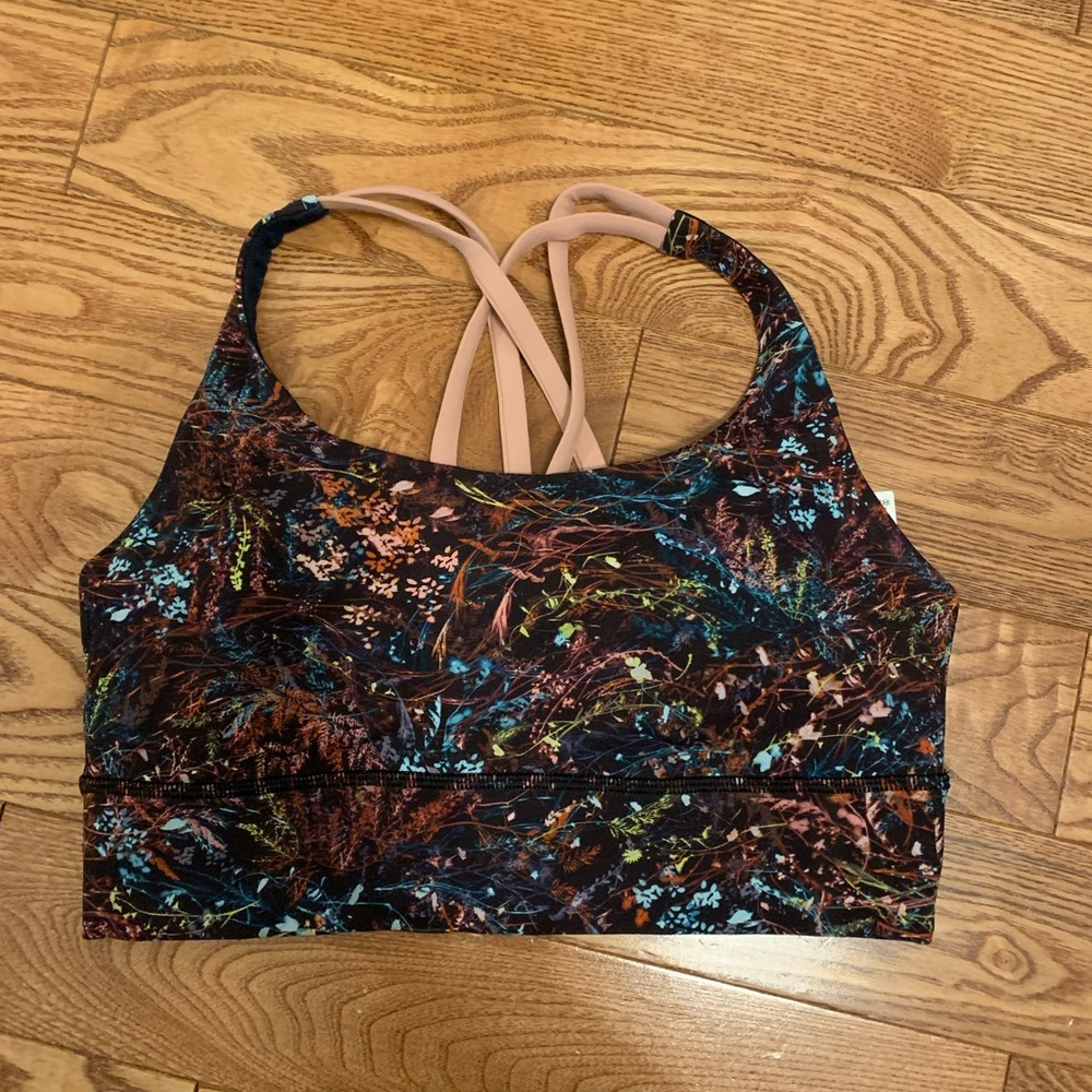 LULULEMON SPORTS BRA SIZE 6
